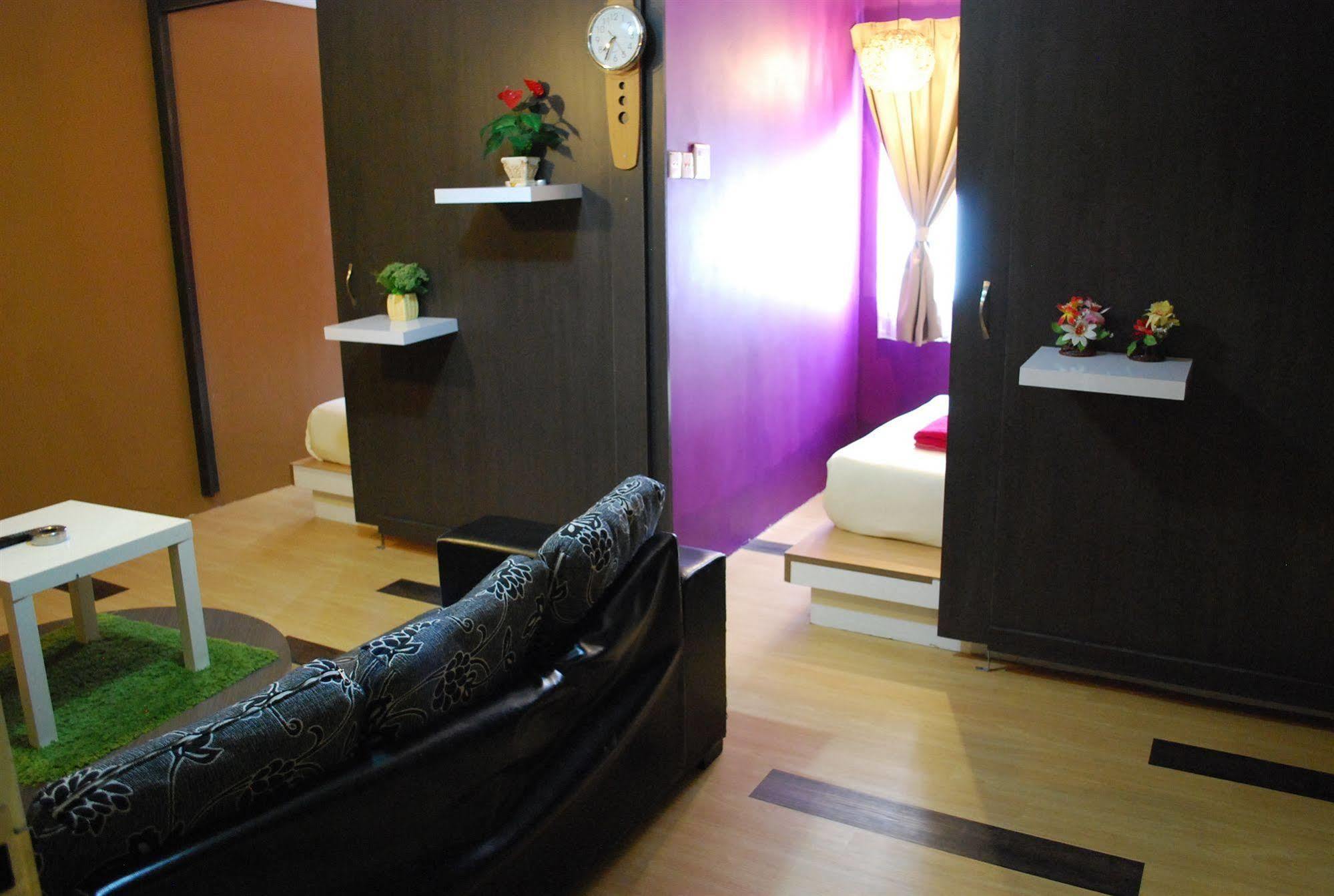 Oyo 996 My Home Hotel Cheras Selatan Exterior photo